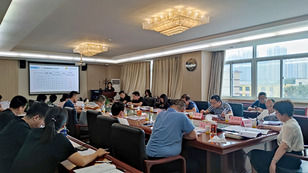 公司召开项目竣工结算专题汇报会