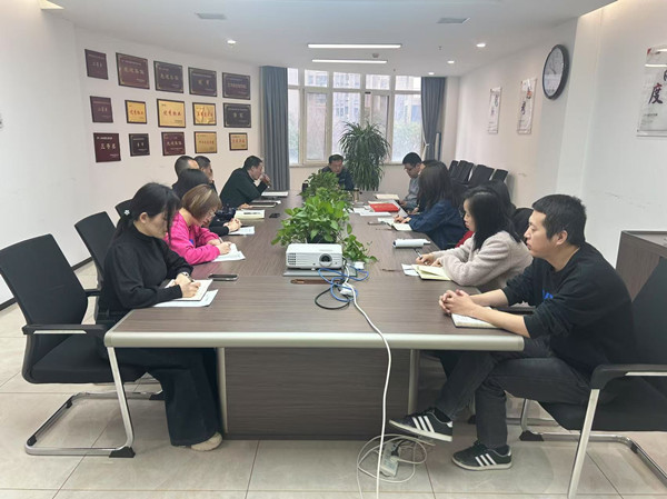 学习贯彻两会精神 有色置业党支部这样做！