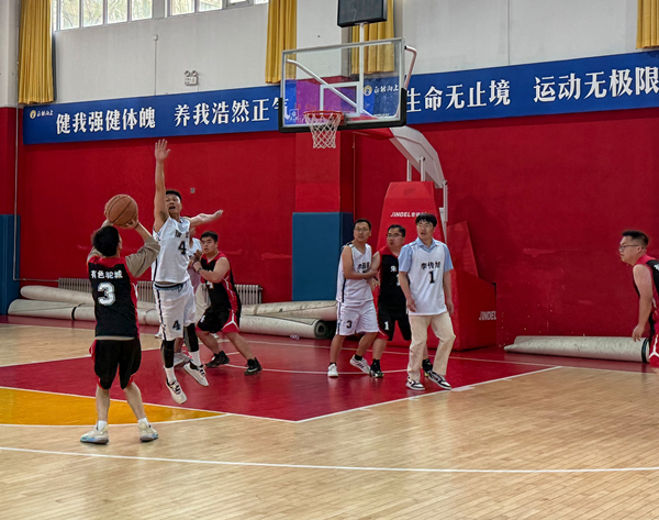 篮球比赛_副本.jpg